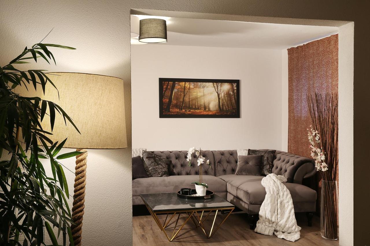 Private Lux With Whirlpool And Sauna In Couette-café Zurich